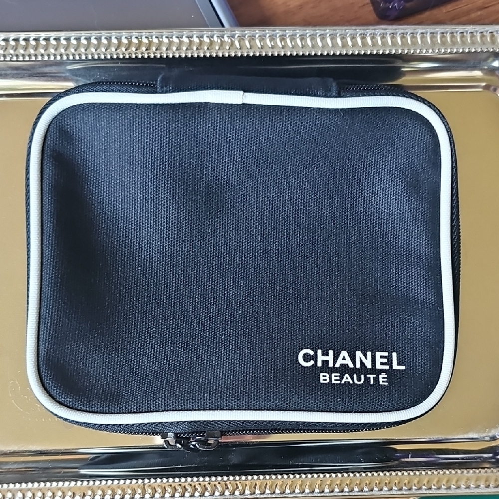 Vintage CHANEL Beaute Black and White Canvas Zipper Beauty Pouch - Never Used
